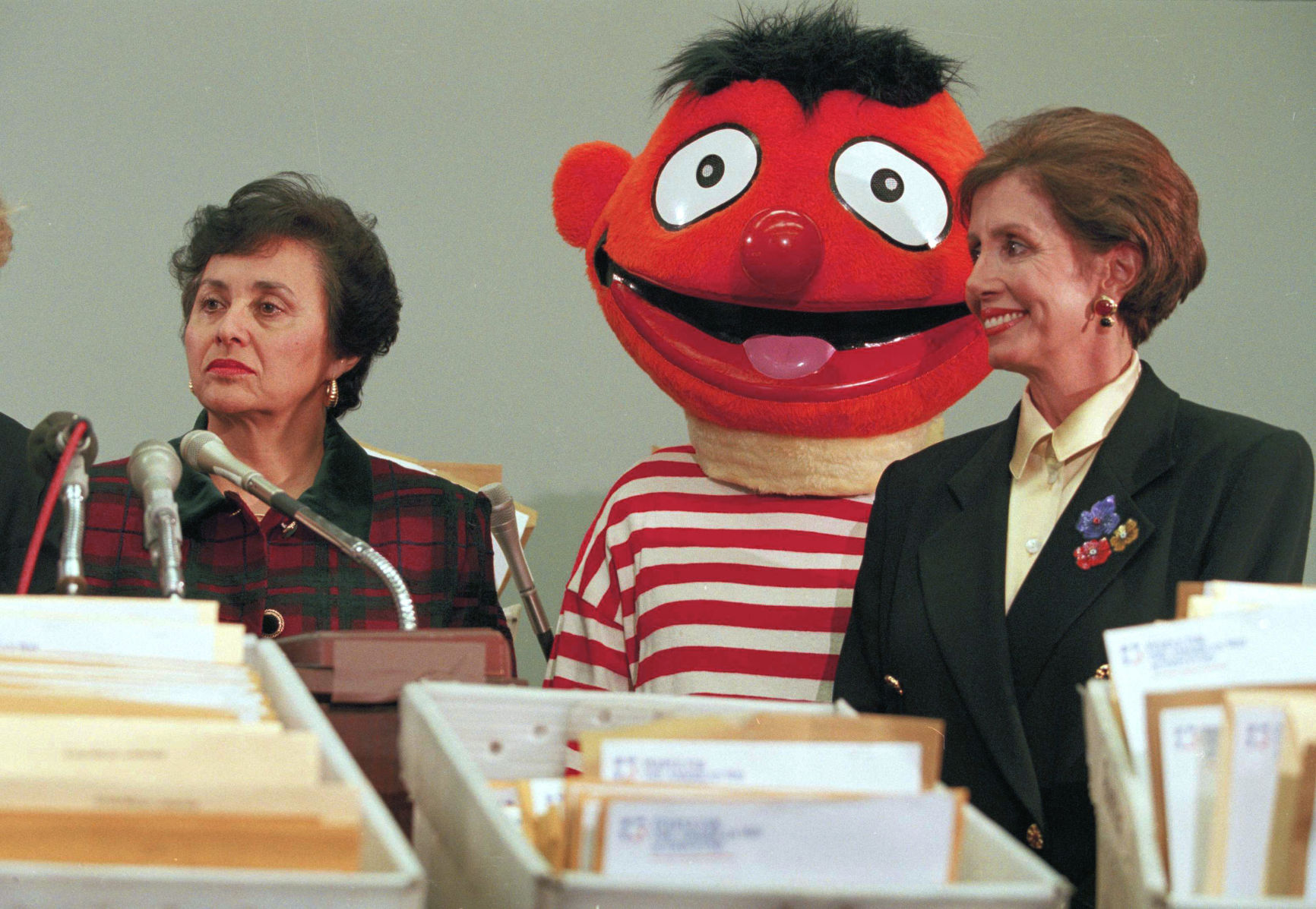 Lowey, Pelosi, 1995